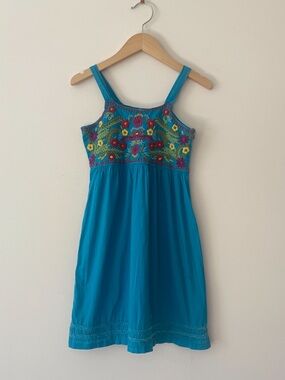 PINK CHICKEN VGUC Bright Floral Embroidered Mexican Style Dress